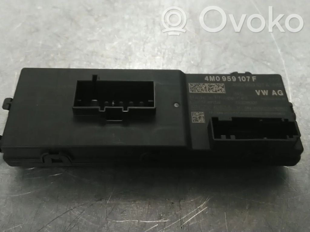 Audi A6 S6 C8 4K Tailgate/trunk control unit/module 