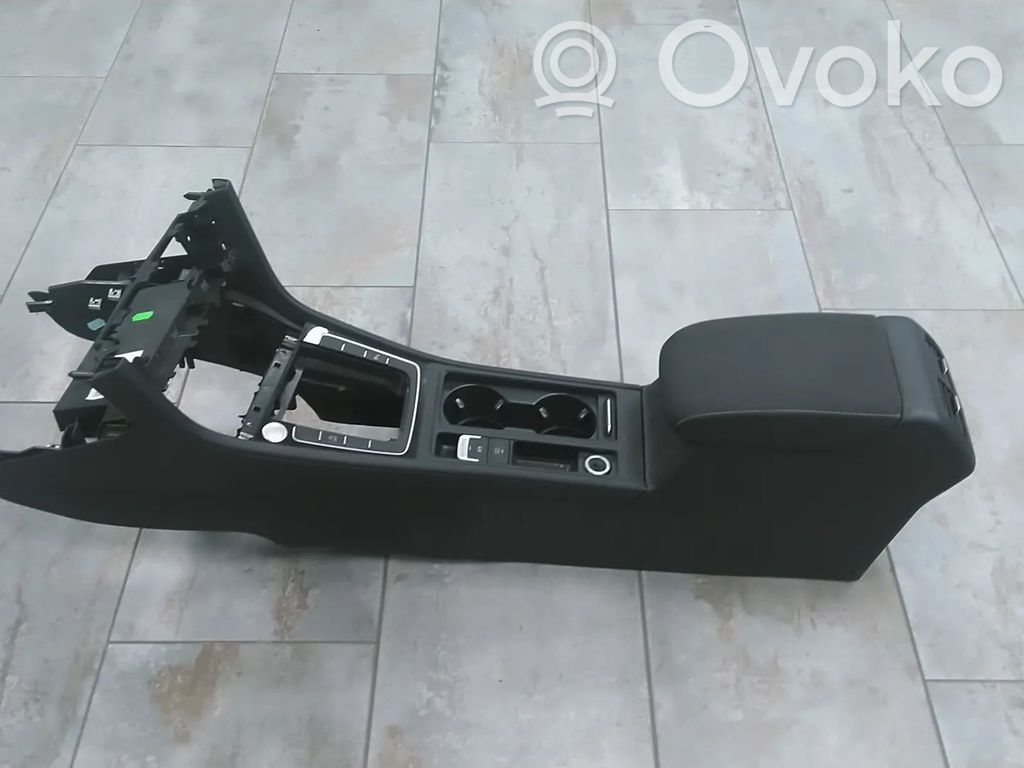 Volkswagen Golf VII Consolă centrală 
