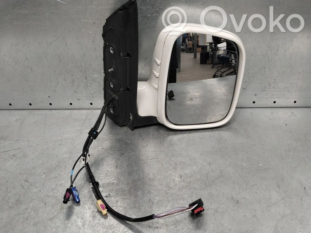 Volkswagen Caddy Elektryczne lusterko boczne drzwi przednich 