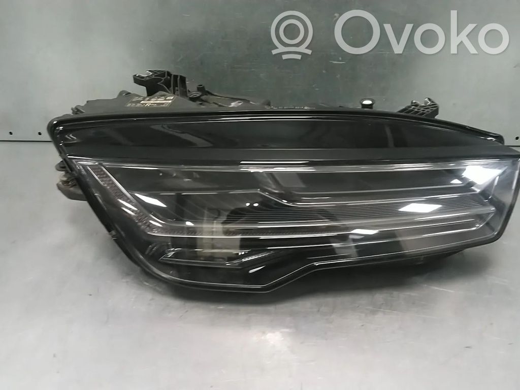 Audi A7 S7 4G Far 