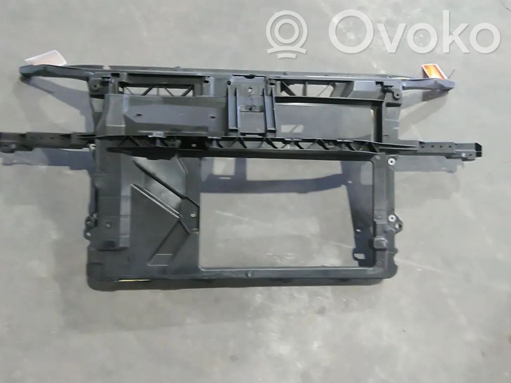 Volkswagen Polo Panou suport radiator
