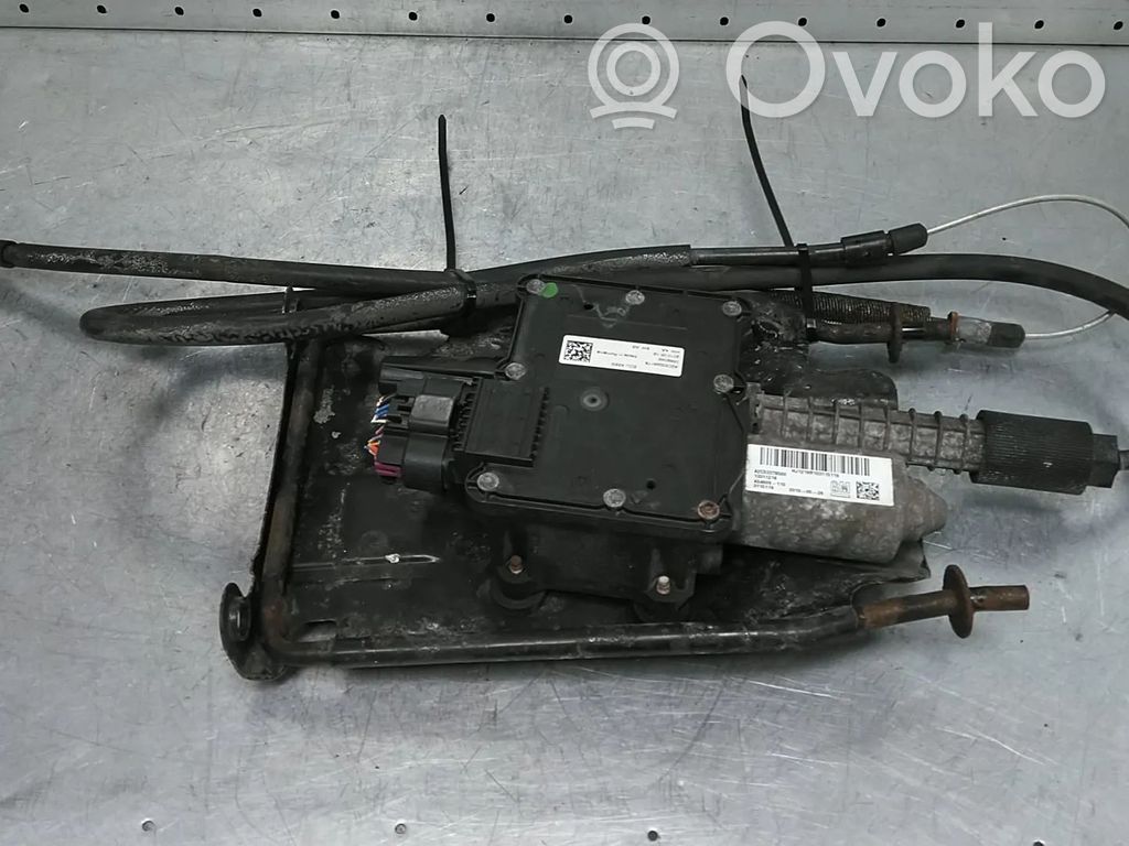 Opel Meriva B Motore del freno a mano/freno di stazionamento 
