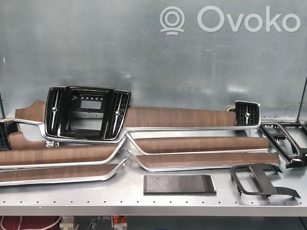 Volvo S90, V90 Inne części wnętrza samochodu 