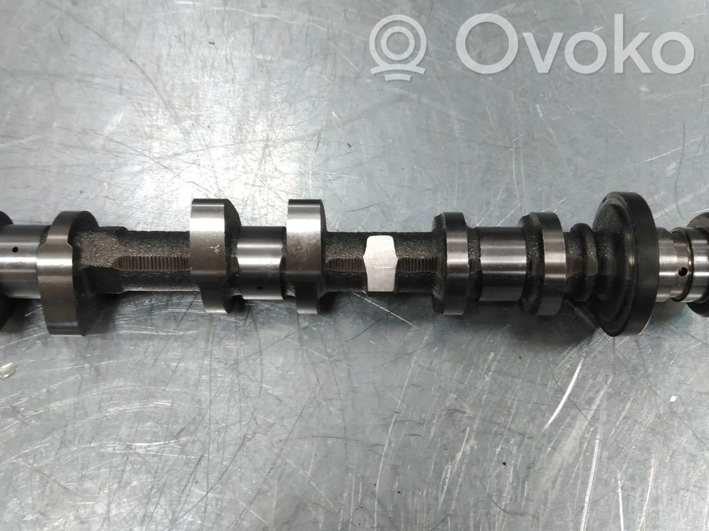 Ford Focus Sadales vārpsta 