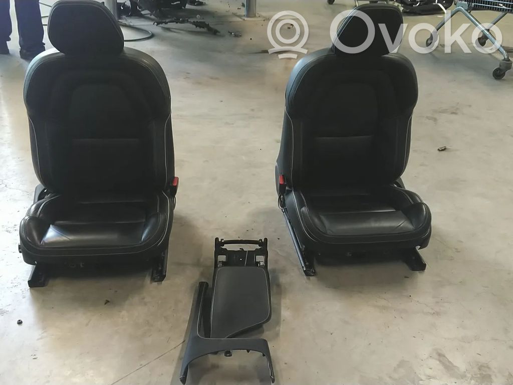 Interior set