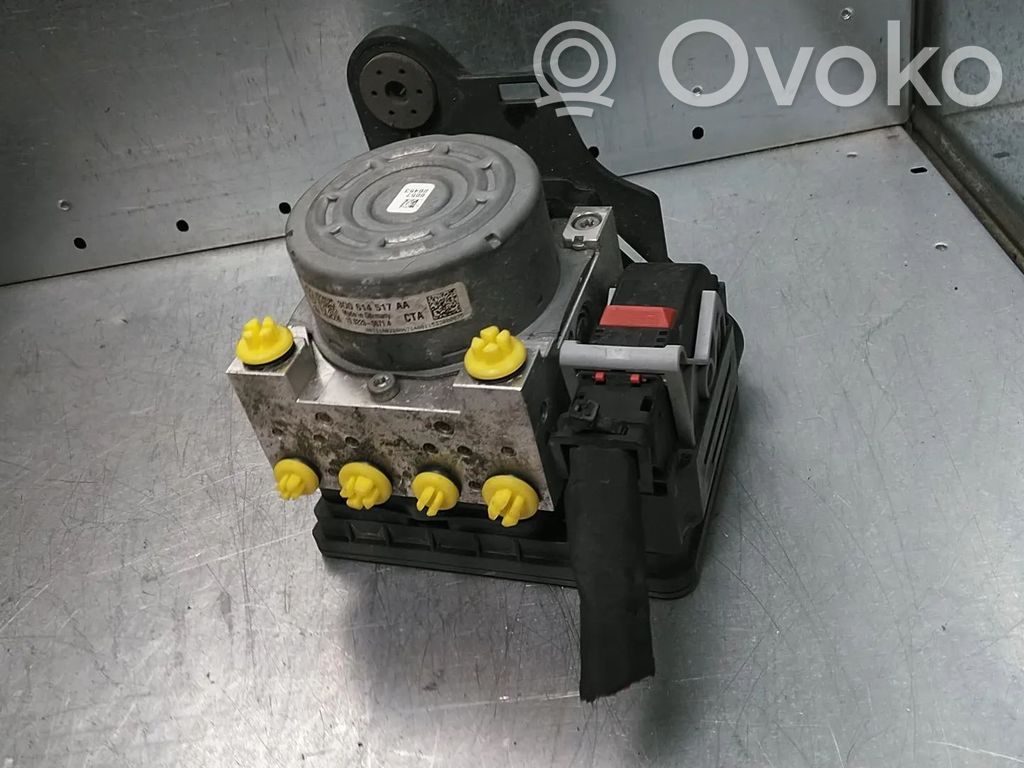 Volkswagen Golf VII ABS bloks 