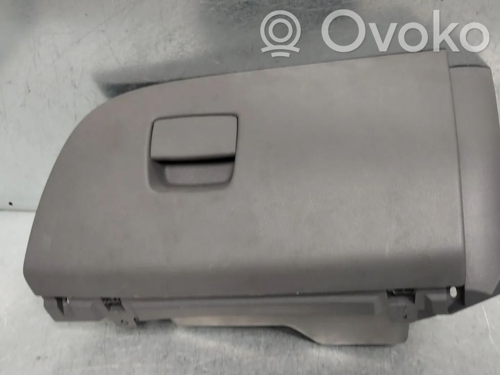 Opel Corsa E Juego guantera 