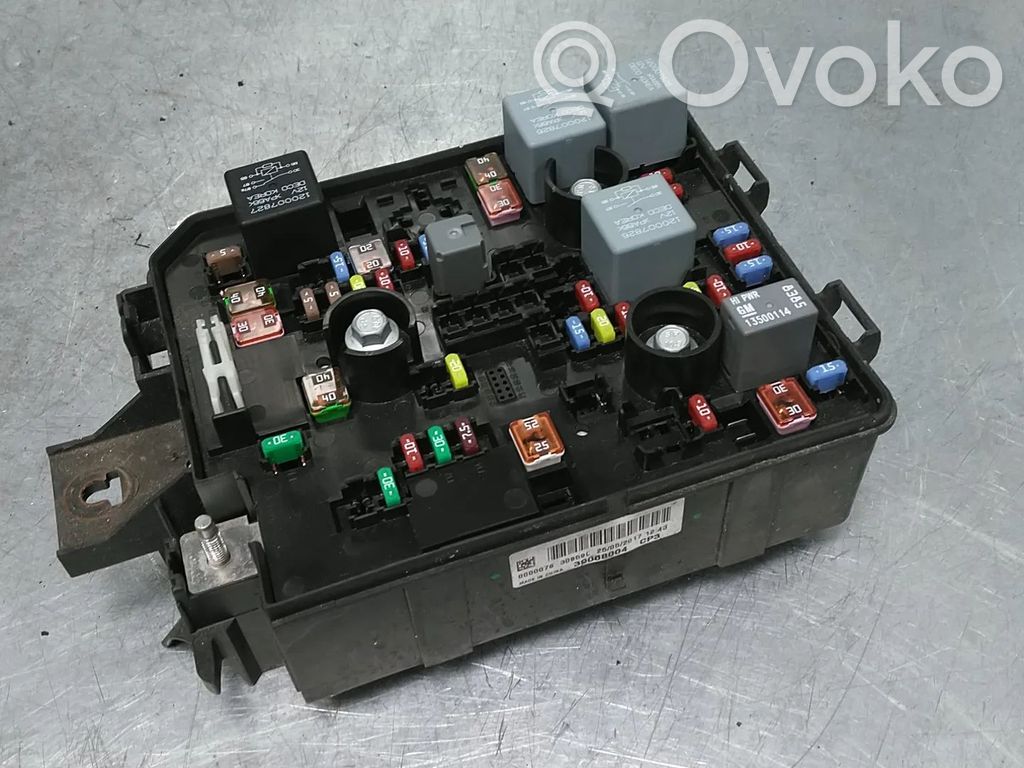 Fuse module   39068004,39117550