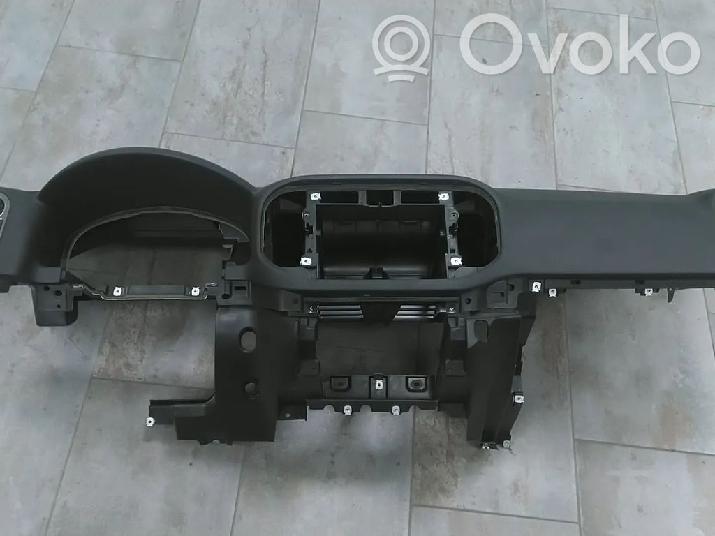 Volkswagen Tiguan Deska rozdzielcza 