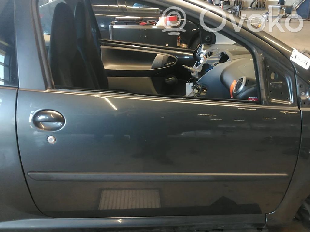 Peugeot 107 Дверь 