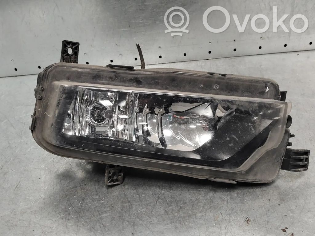 Volkswagen Caddy Etusumuvalo 