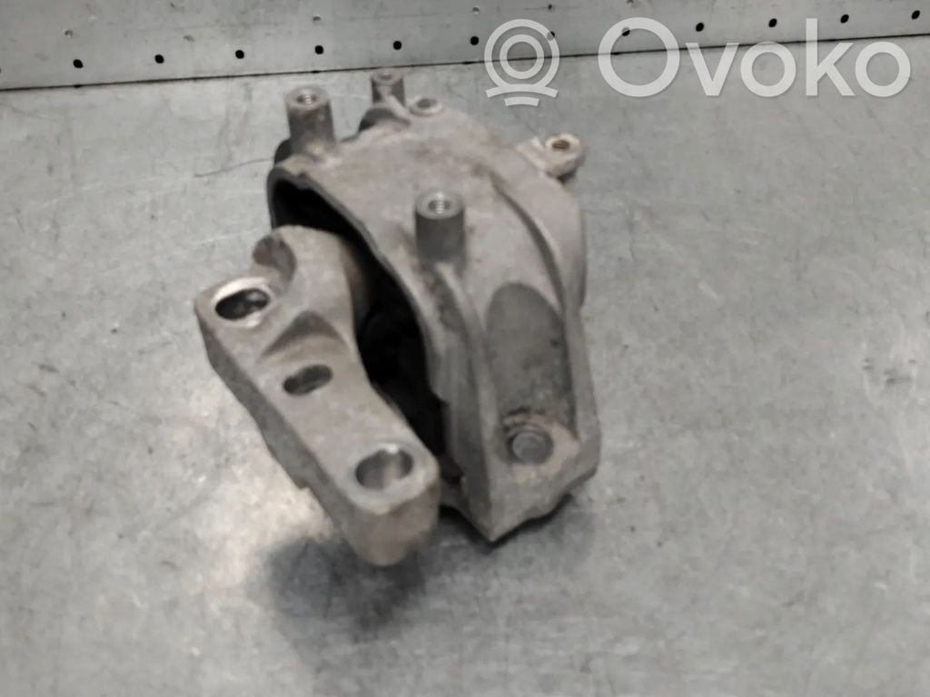 Volkswagen Golf VI Variklio pagalvė 