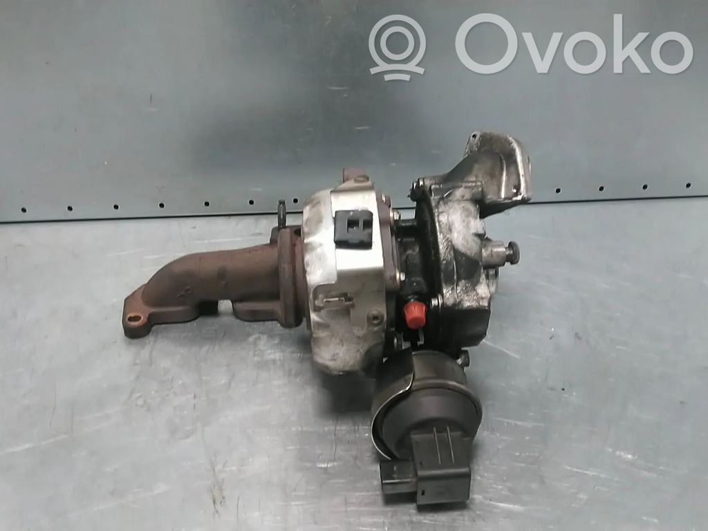 Volkswagen PASSAT B7 Compresor mecanic 
