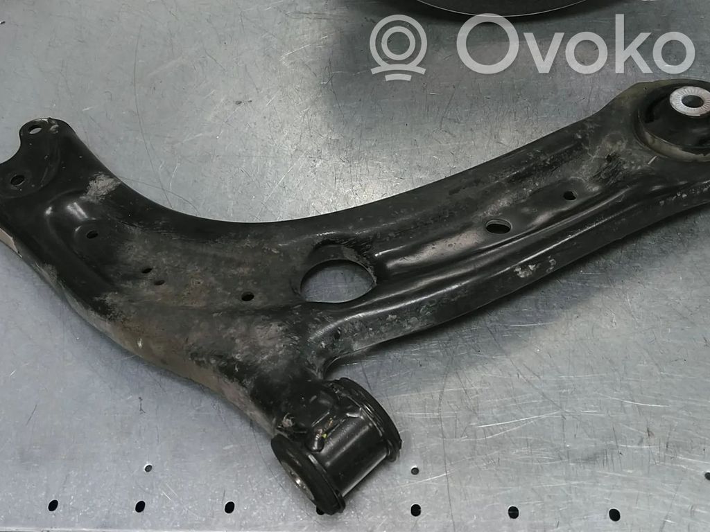 Dakša   3Q0407152P,3Q0407152E,3Q0407152F,3Q0407152J,3Q0407152K,3Q0407152N,3Q0407152S,3Q0407152T,3Q0407154D,DXDB