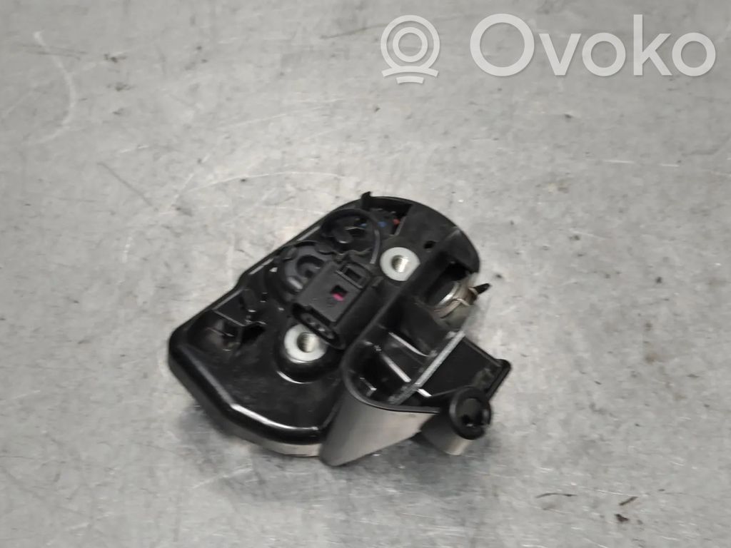 Volkswagen Caddy Zamek drzwi tylnych 