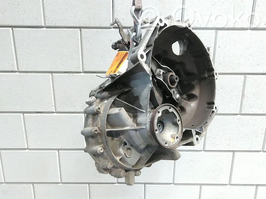Volkswagen Caddy Manualna 5-biegowa skrzynia biegów 