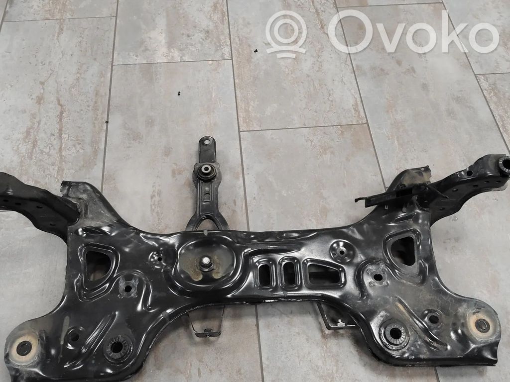 Seat Arona Rama pomocnicza przednia 