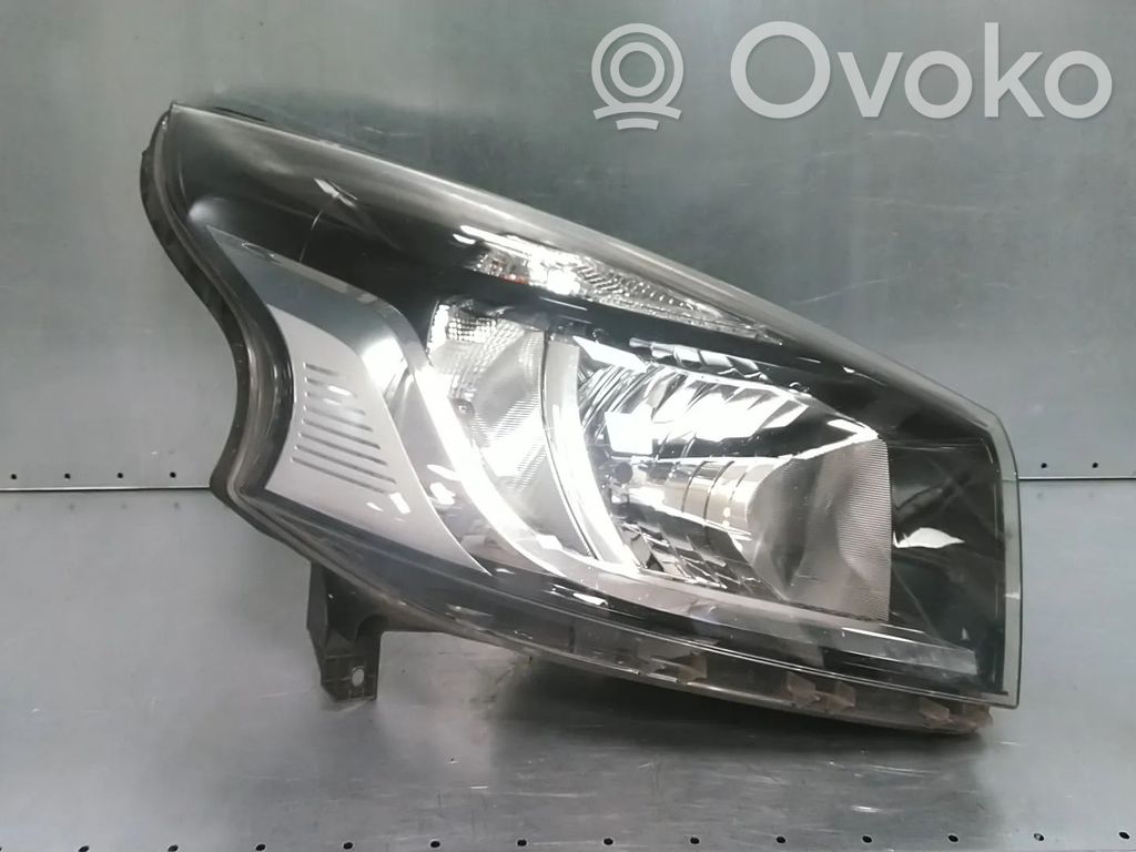 Renault Trafic III (X82) Faro/fanale 