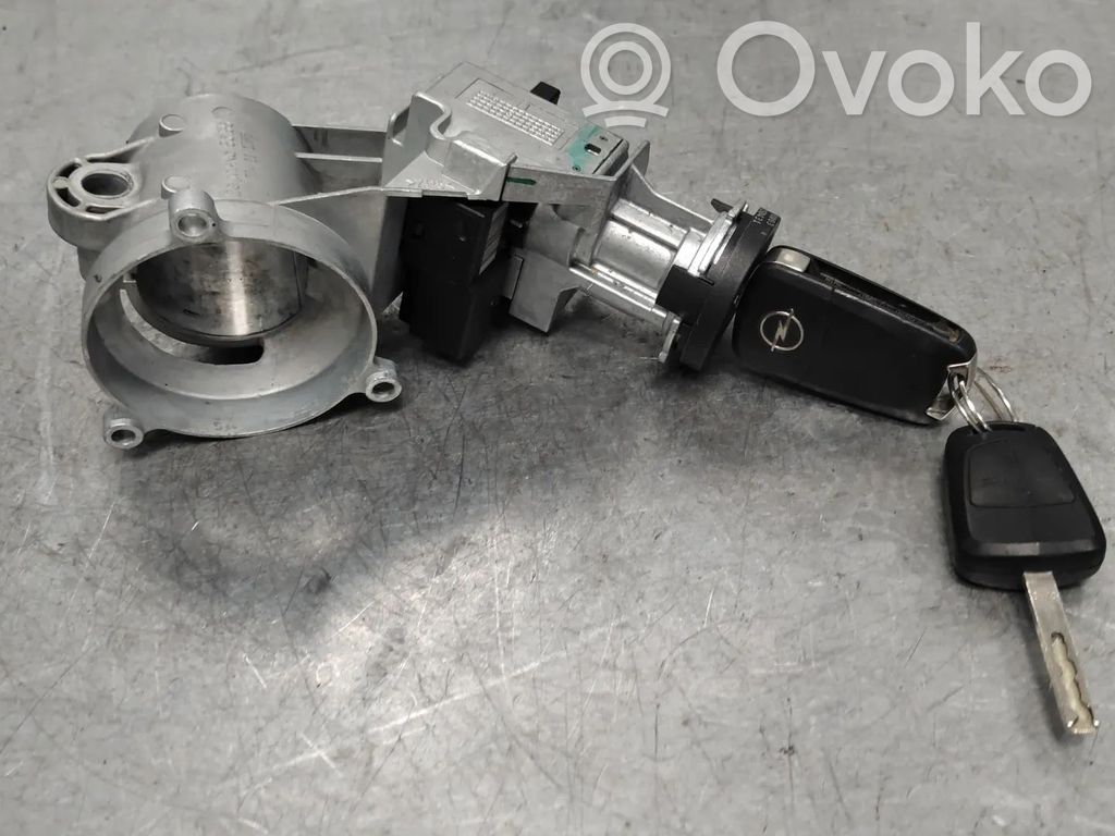 Opel Corsa D Butuc cheie contact 