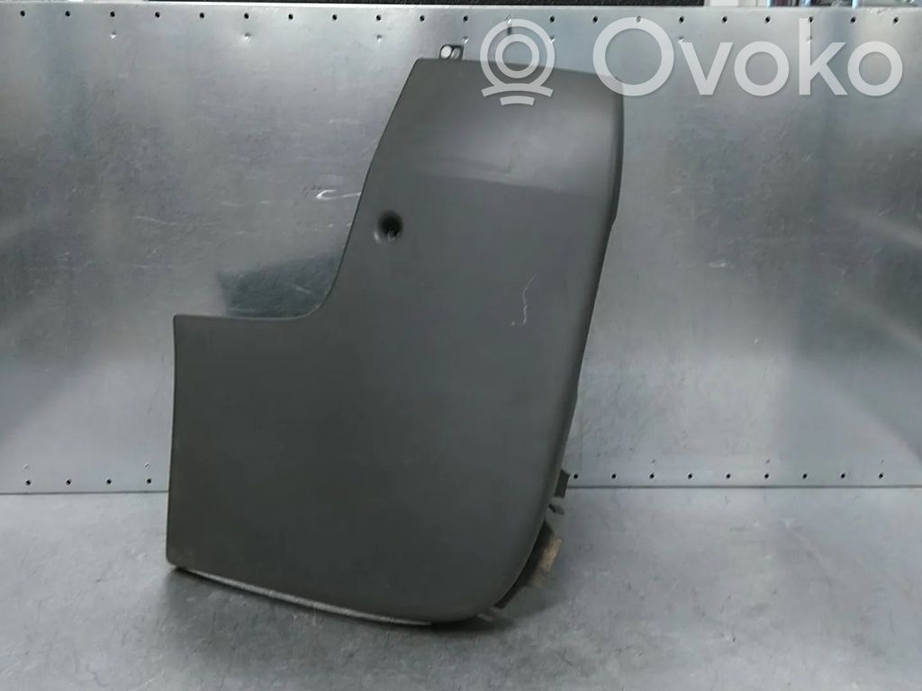 Opel Vivaro Ornament colț bară spate 