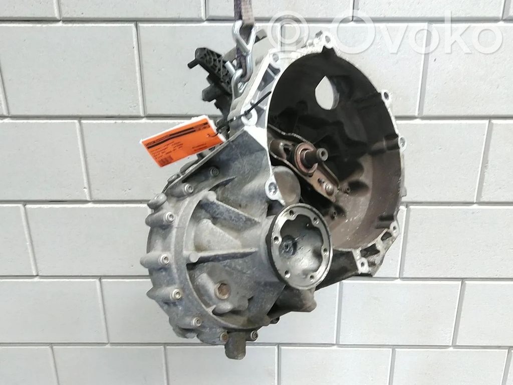 Volkswagen Golf V Cutie viteze manuală cu 5 trepte 