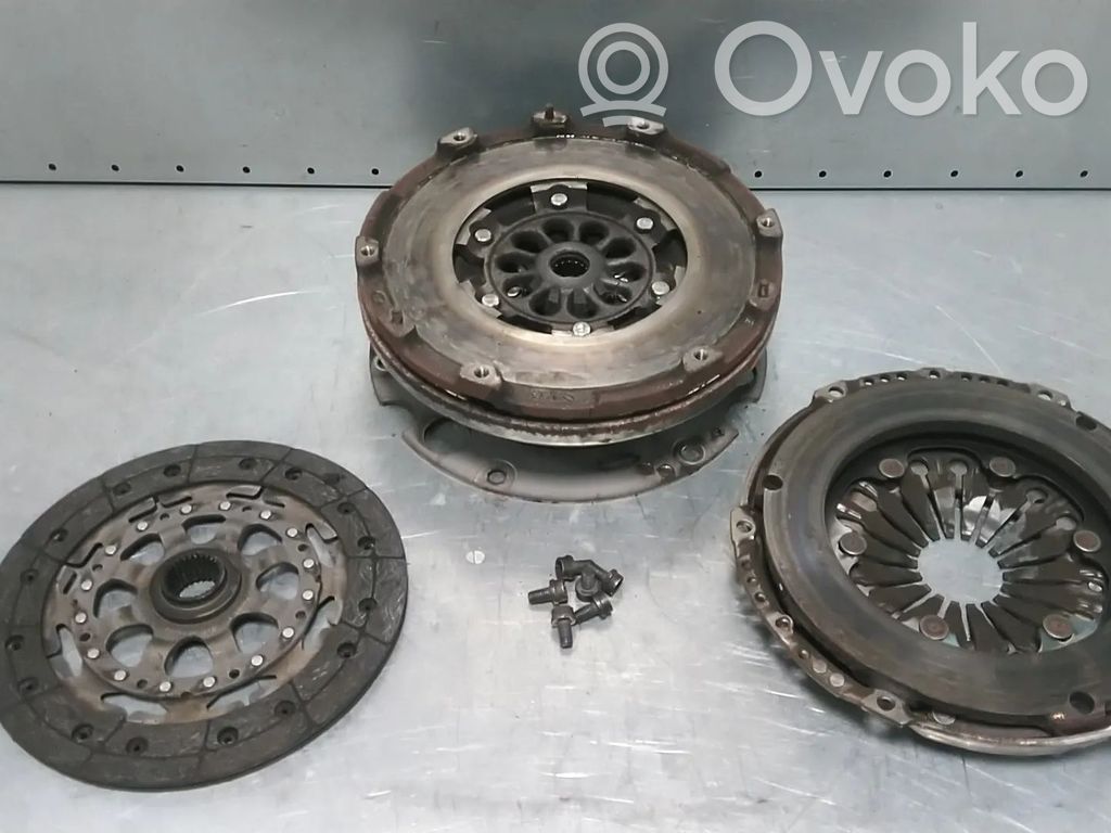 Volante motor   0DJ141015,0CX105266