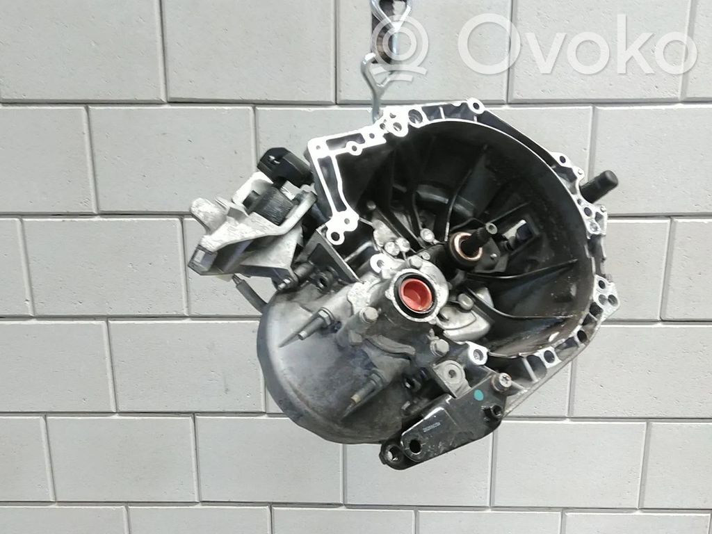 Opel Corsa F Cutie viteze manuală cu 5 trepte 