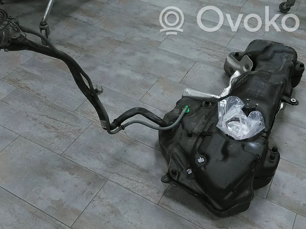 Audi Q7 4M Zbiornik paliwa 
