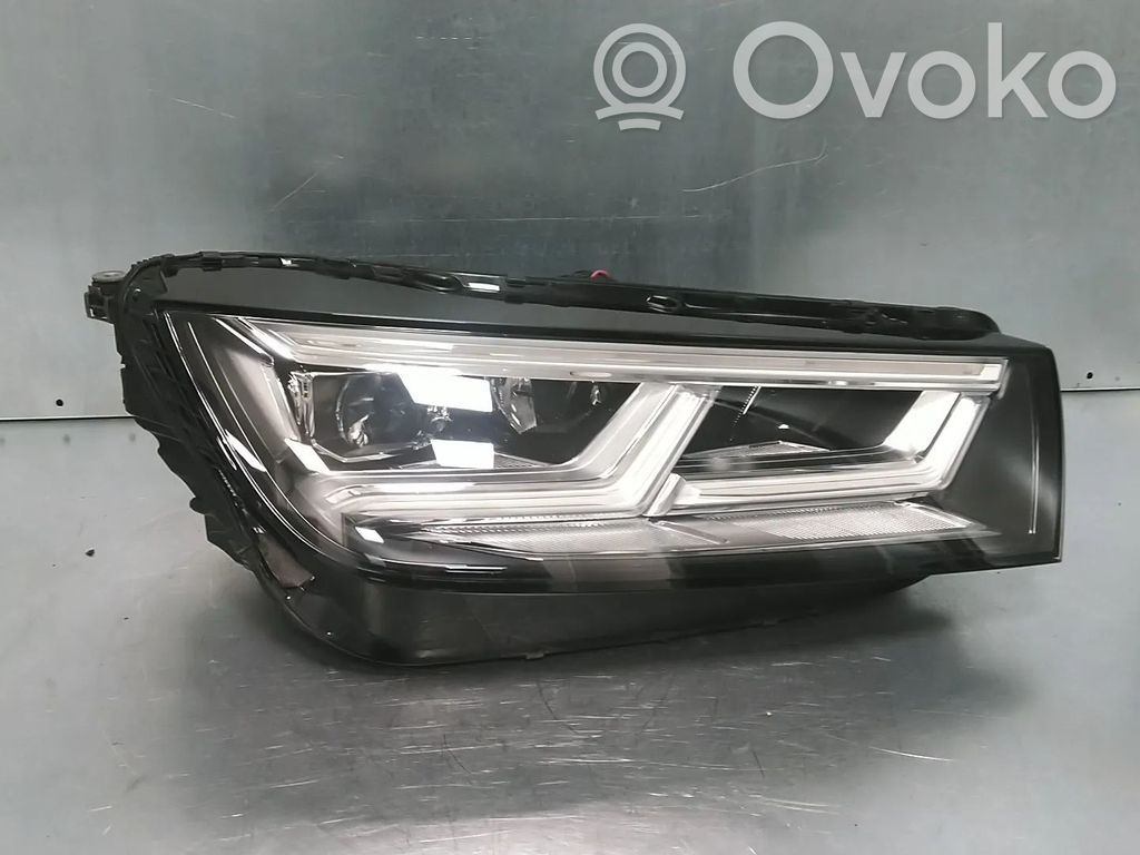 Audi Q5 SQ5 FY Lampa przednia 