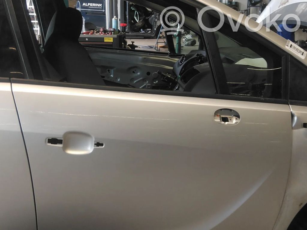 Opel Meriva B Drzwi przednie 