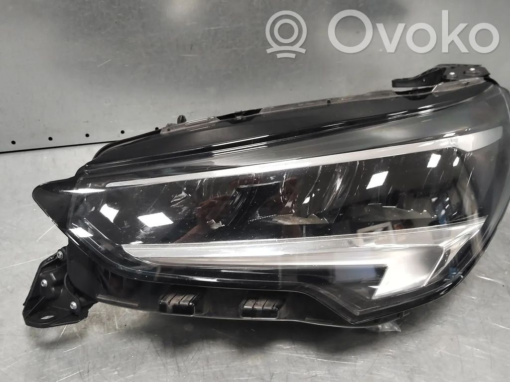 Opel Corsa F Far 