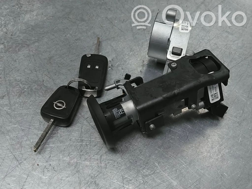Opel Meriva B Butuc cheie contact 