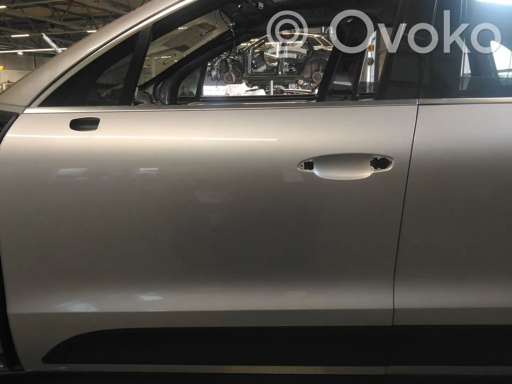 Porsche Macan (95B) Puerta delantera 