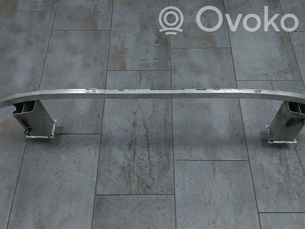 Volvo V60 Poprzeczka zderzaka przedniego 