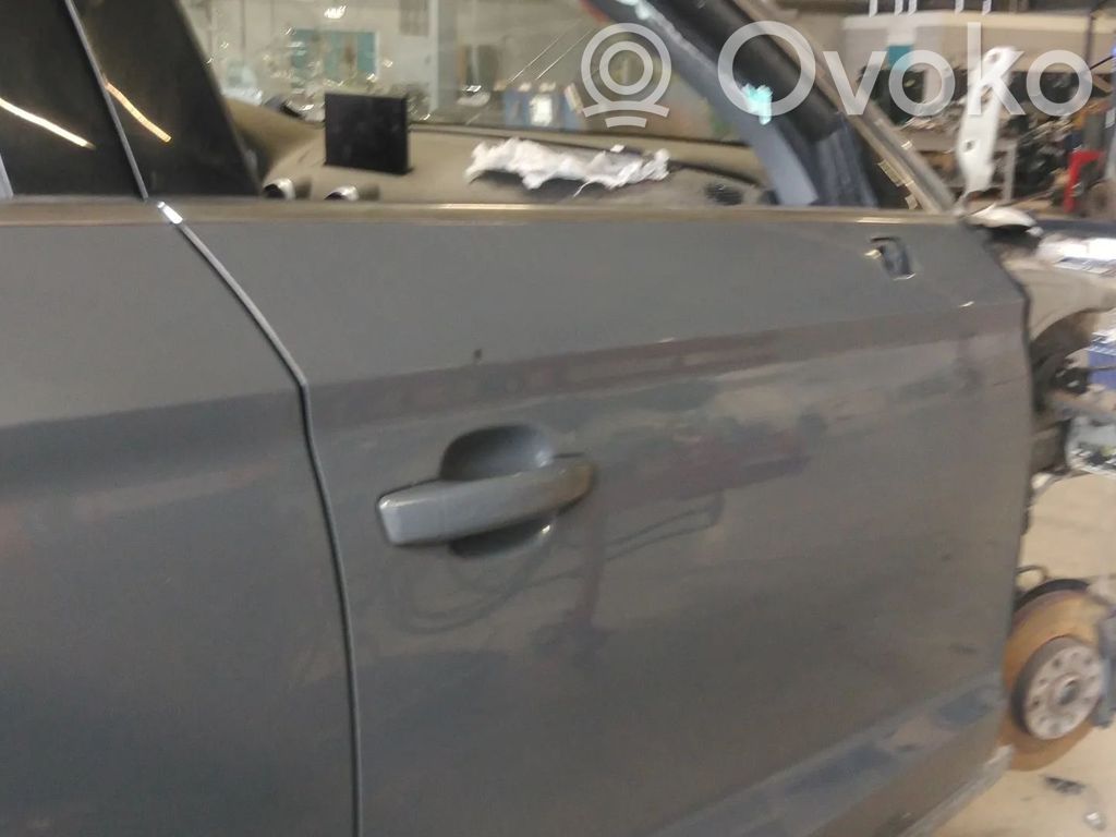 Puerta delantera   8V5831052D,8V5831052,8V5831052A,8V5831052B