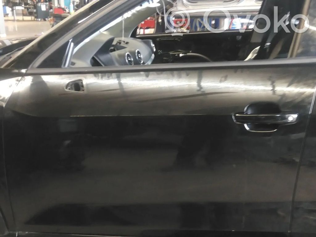 Audi Q2 - Puerta delantera 