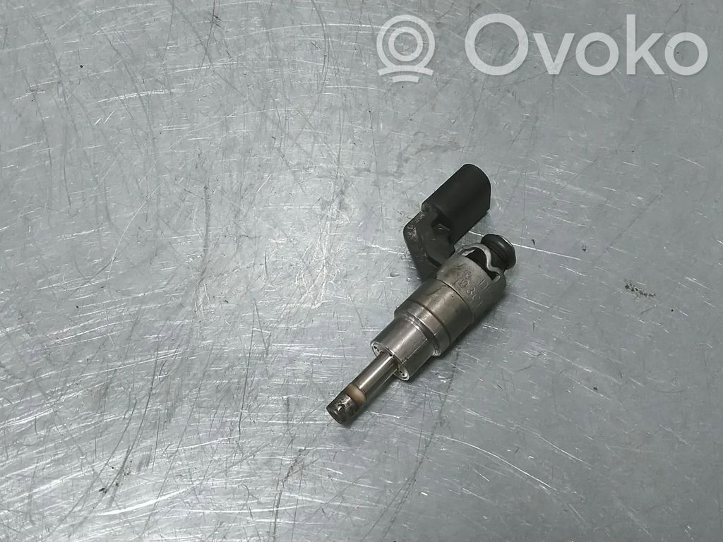 Volkswagen Golf V Injector combustibil 