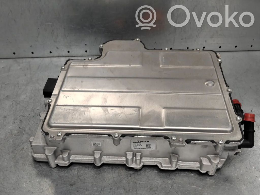 Volvo S90, V90 Inversor/convertidor de voltaje 