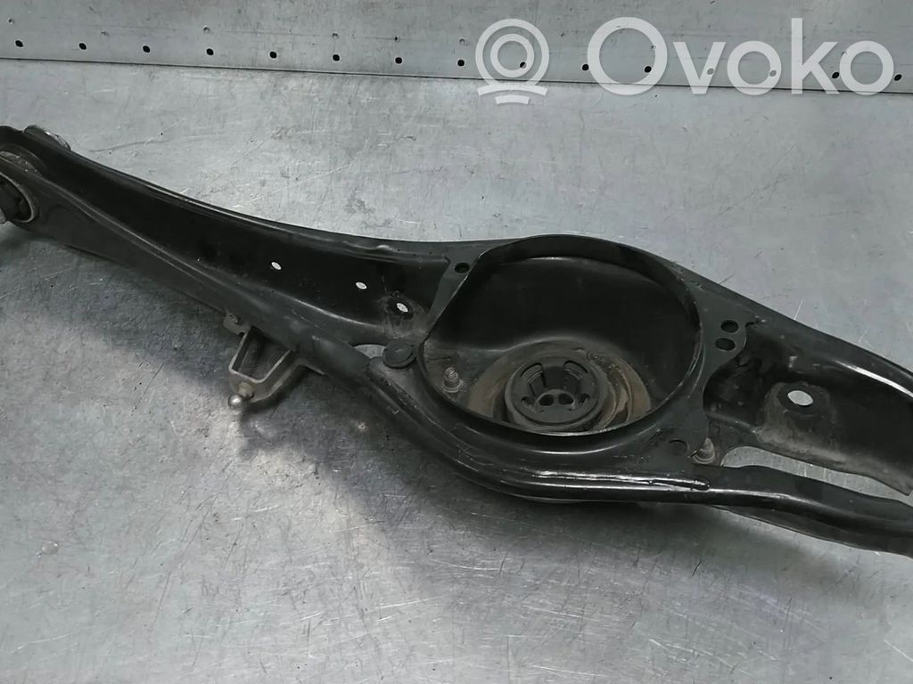 Audi A3 8Y Braț cu fuzetă spate 