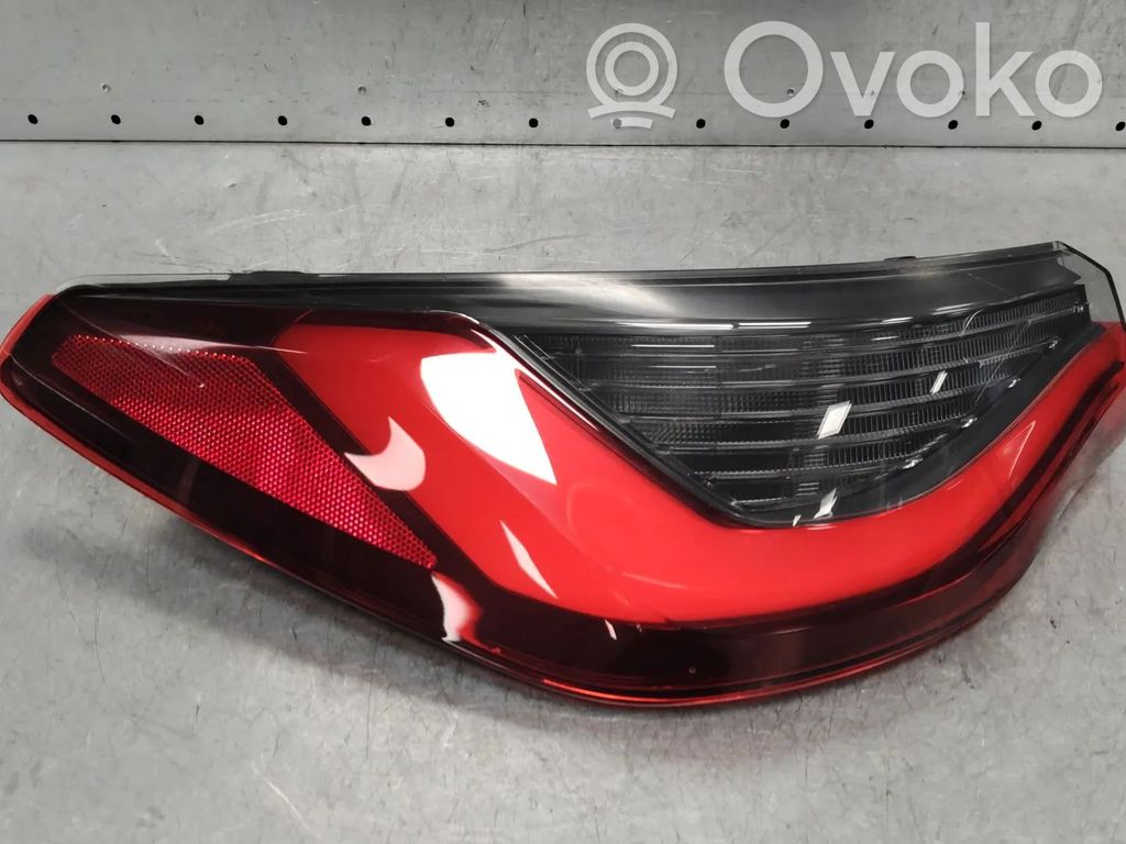BMW 4 G22 G23 G24 G26 Lampă spate în caroserie 
