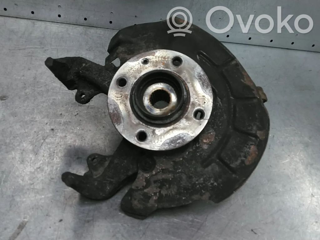 Volkswagen Up Achsschenkel vorne 