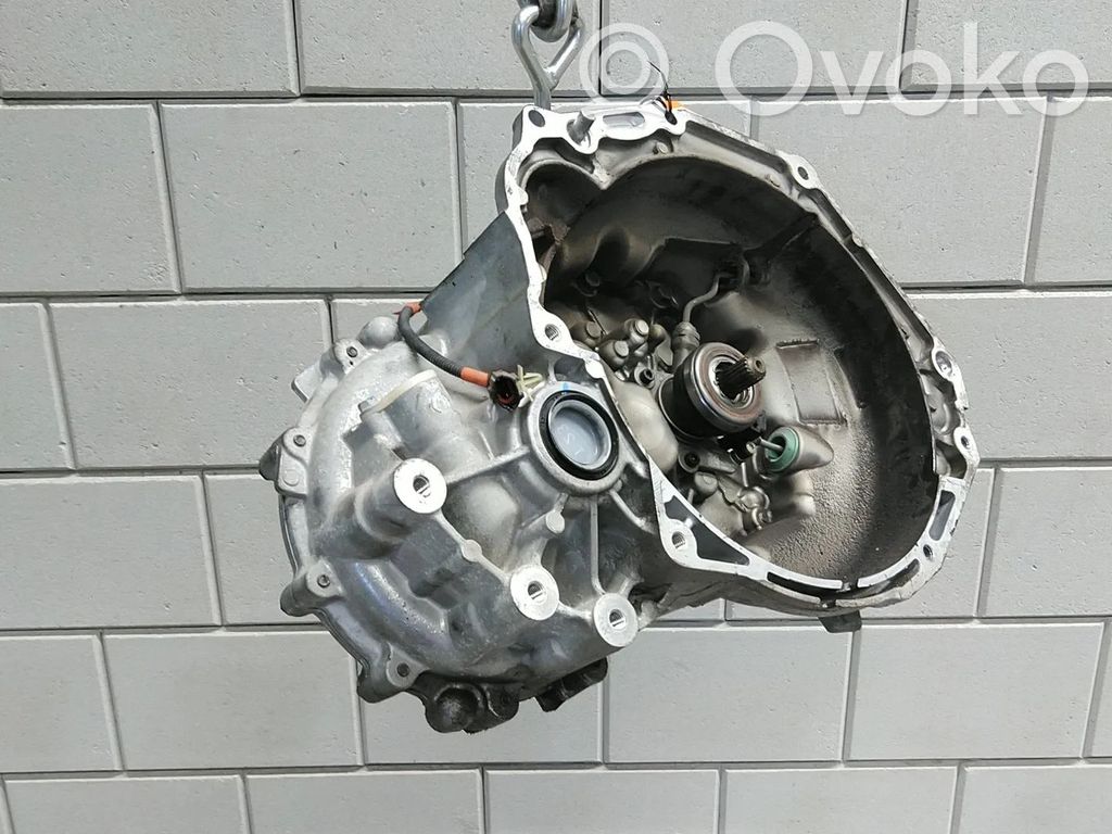 Opel Karl Manualna 5-biegowa skrzynia biegów 