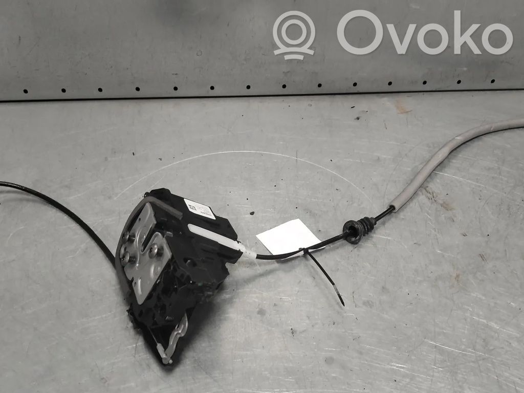 Volvo XC40 Serratura portiera anteriore 