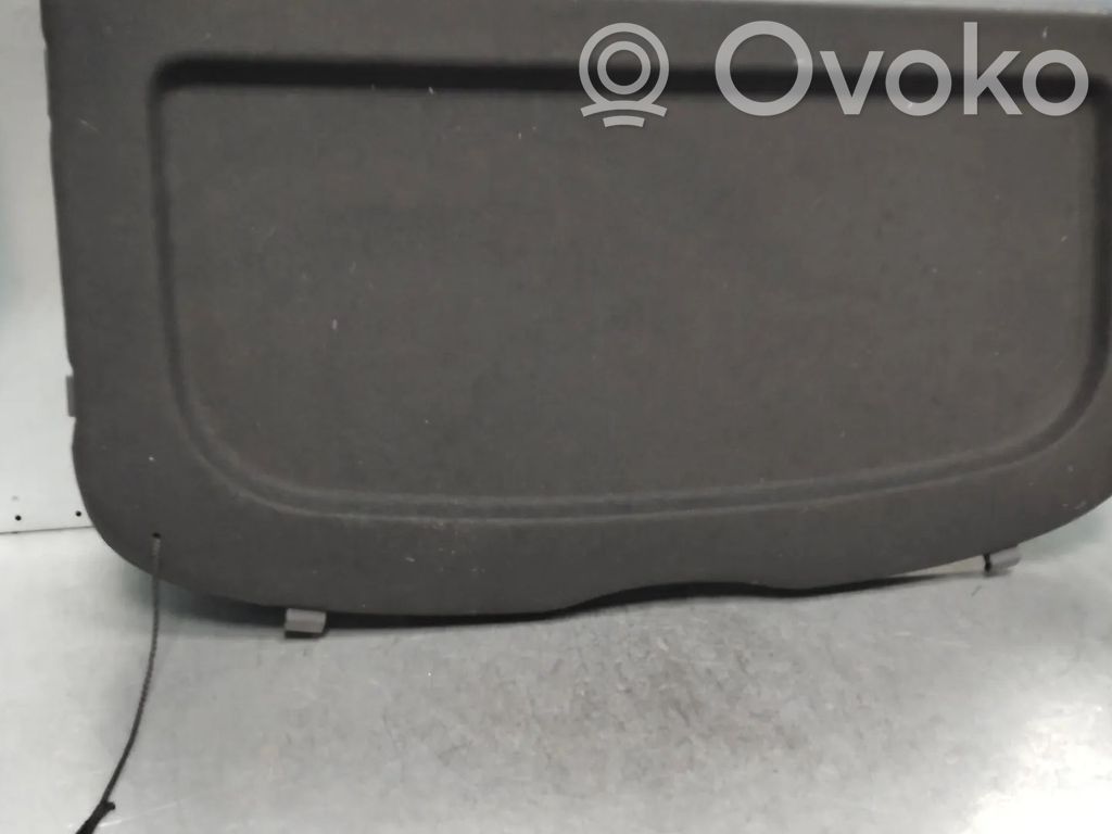Opel Mokka Hattuhylly 