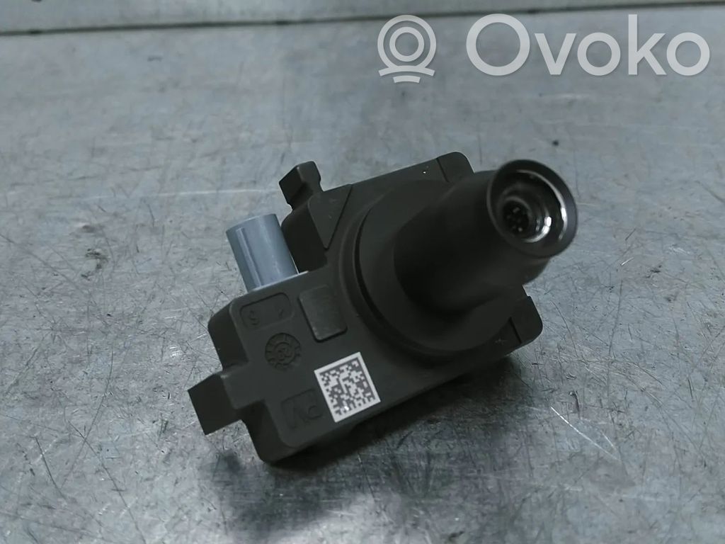 Windshield/windscreen camera   5A67971,66515A67971