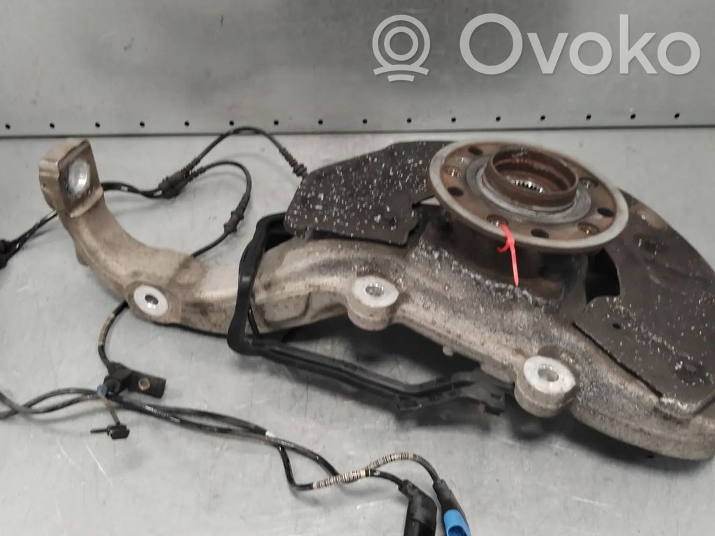 Mercedes-Benz E W213 Fuso a snodo con mozzo ruota anteriore
