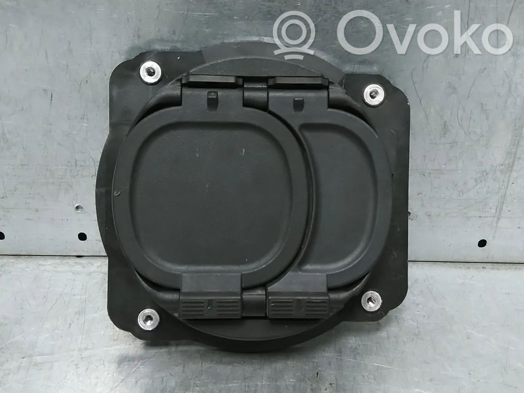 Mercedes-Benz Sprinter W907 W910 Tapón del depósito de combustible (Usadas)