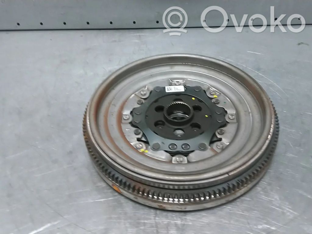 Audi Q3 F3 Volanta ambreiaj 