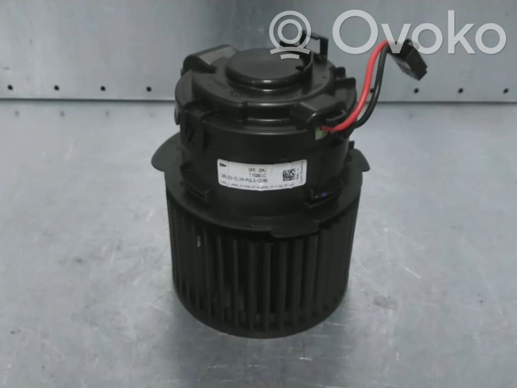 Opel Astra L Motor aerotermă/rezistor ventilator