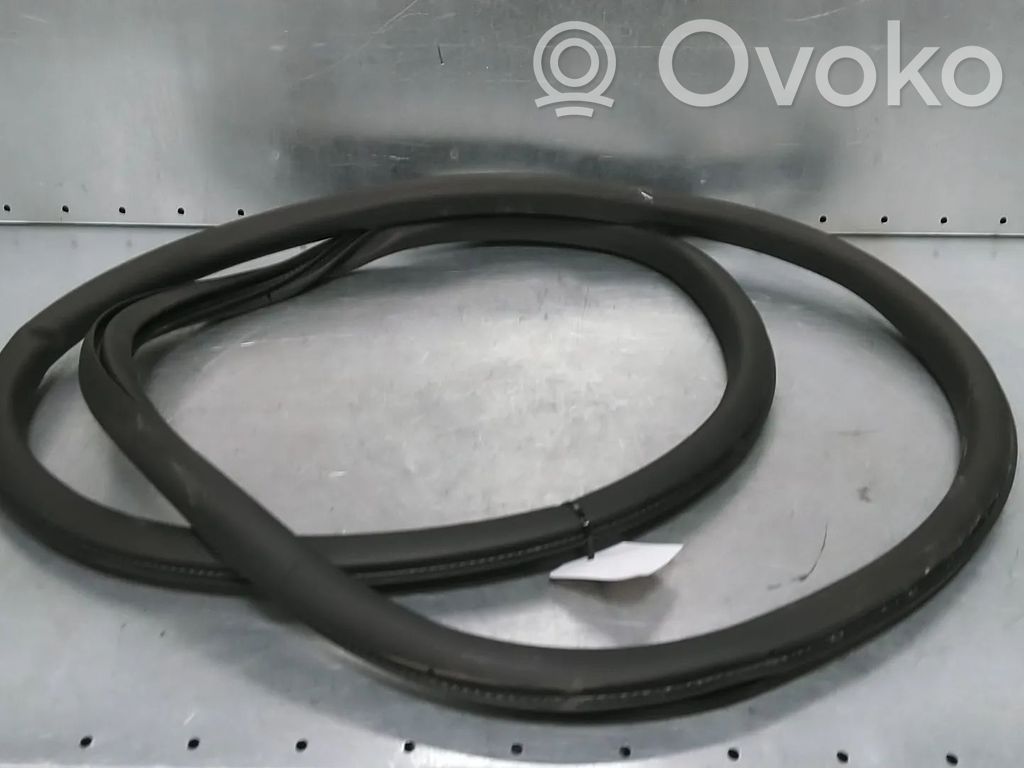 Opel Astra L Cheder cauciuc ușă spate 